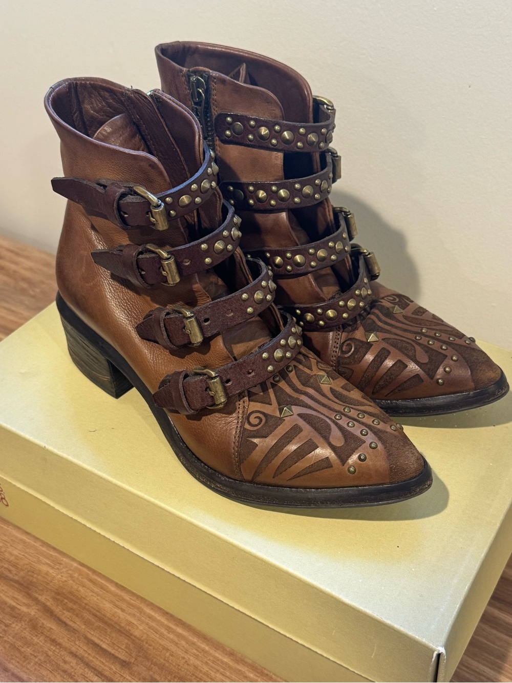 A.S.98 Forty Studded Buckle Leather Ankle Boots EU 37 Cognac Brown
